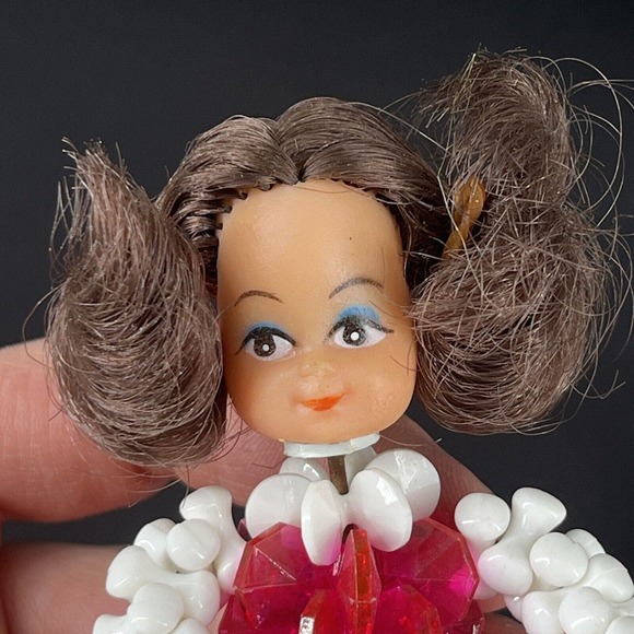 Vintage Tramp Art Doll Head Beaded Safety Pin Girls Blue Red Dress Display - Picture 8 of 16